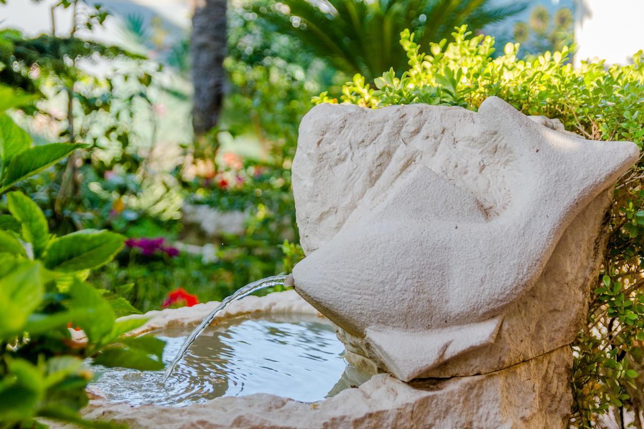 Apartments Villa Camellia - Adults Only Supetar Luaran gambar