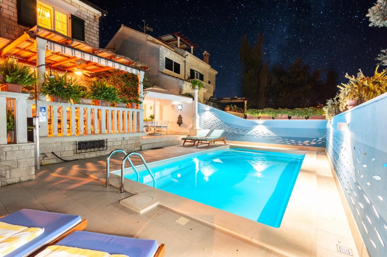 Apartments Villa Camellia - Adults Only Supetar Luaran gambar